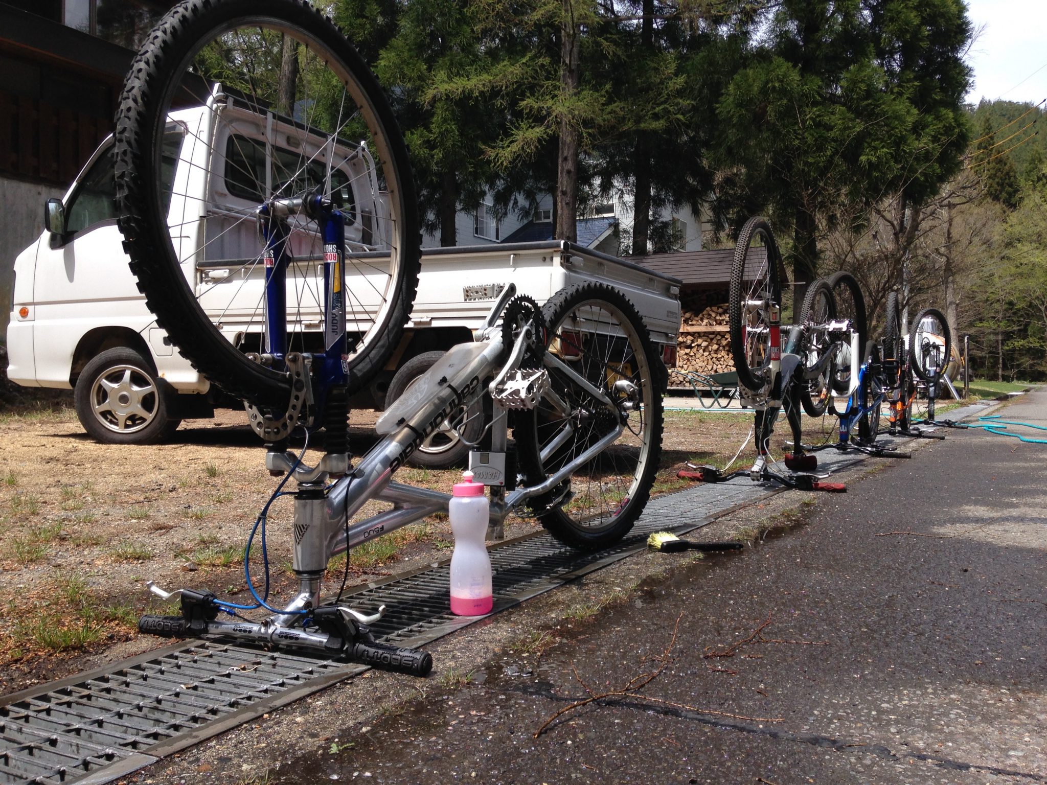 今日は、自転車屋さん!